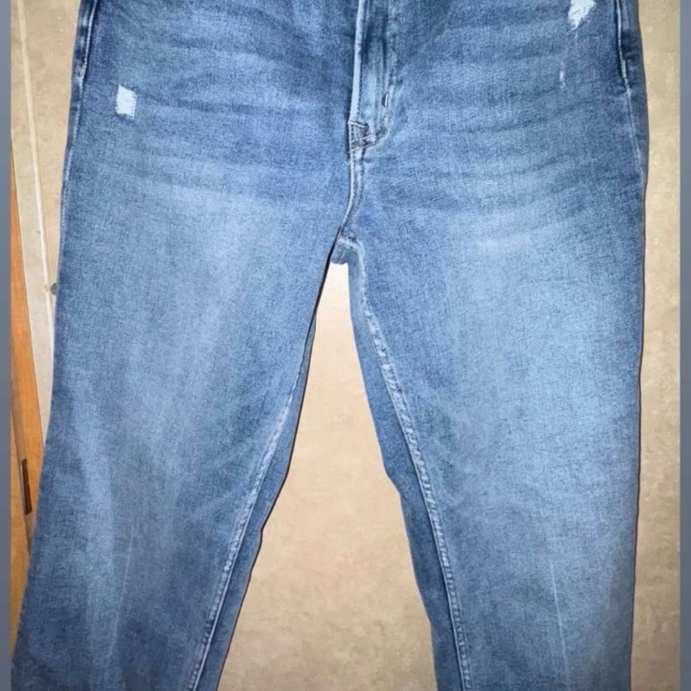 Casual Light Blue Women's Relaxed Jeans